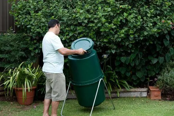 Tumbleweed 220L Compost Tumbler 7 Tumbleweed 220L Compost Tumbler - Image 5