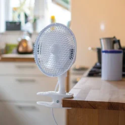 Draper Tools 230V Clip-On Desk Fan, 6"/150mm, 15W